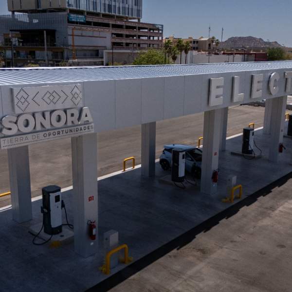 Gobernador Durazo convierte a Sonora en modelo nacional de electromovilidad; apertura primera Electrolinera Pública